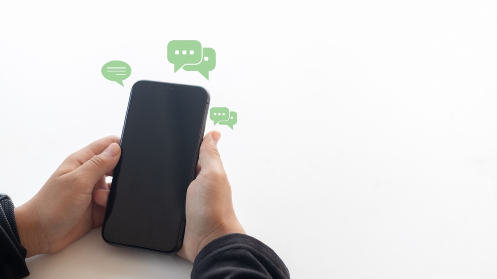 A customer asking a brand about a product through WhatsApp