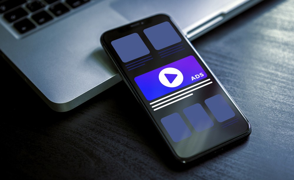 Mobile ad formats and Google banner size layouts built for smartphone users